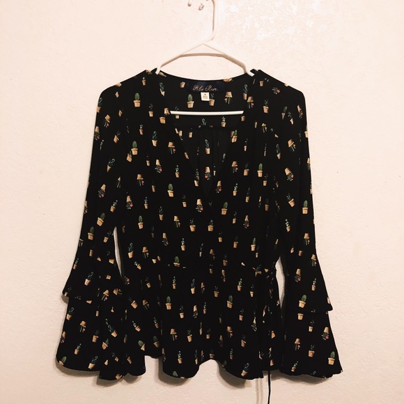 Tops - Long Sleeve Cacti Cross-Front Blouse